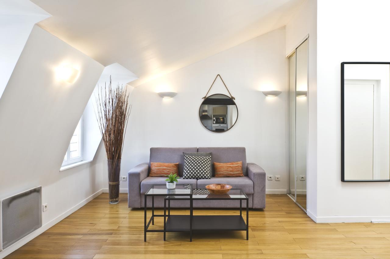 Pick A Flat'S Apartments In Batignolles - Rue Biot Paris Exterior photo