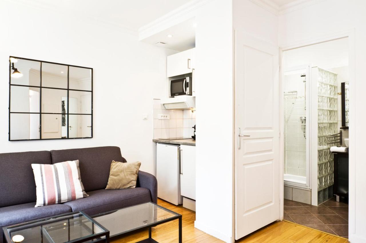 Pick A Flat'S Apartments In Batignolles - Rue Biot Paris Room photo
