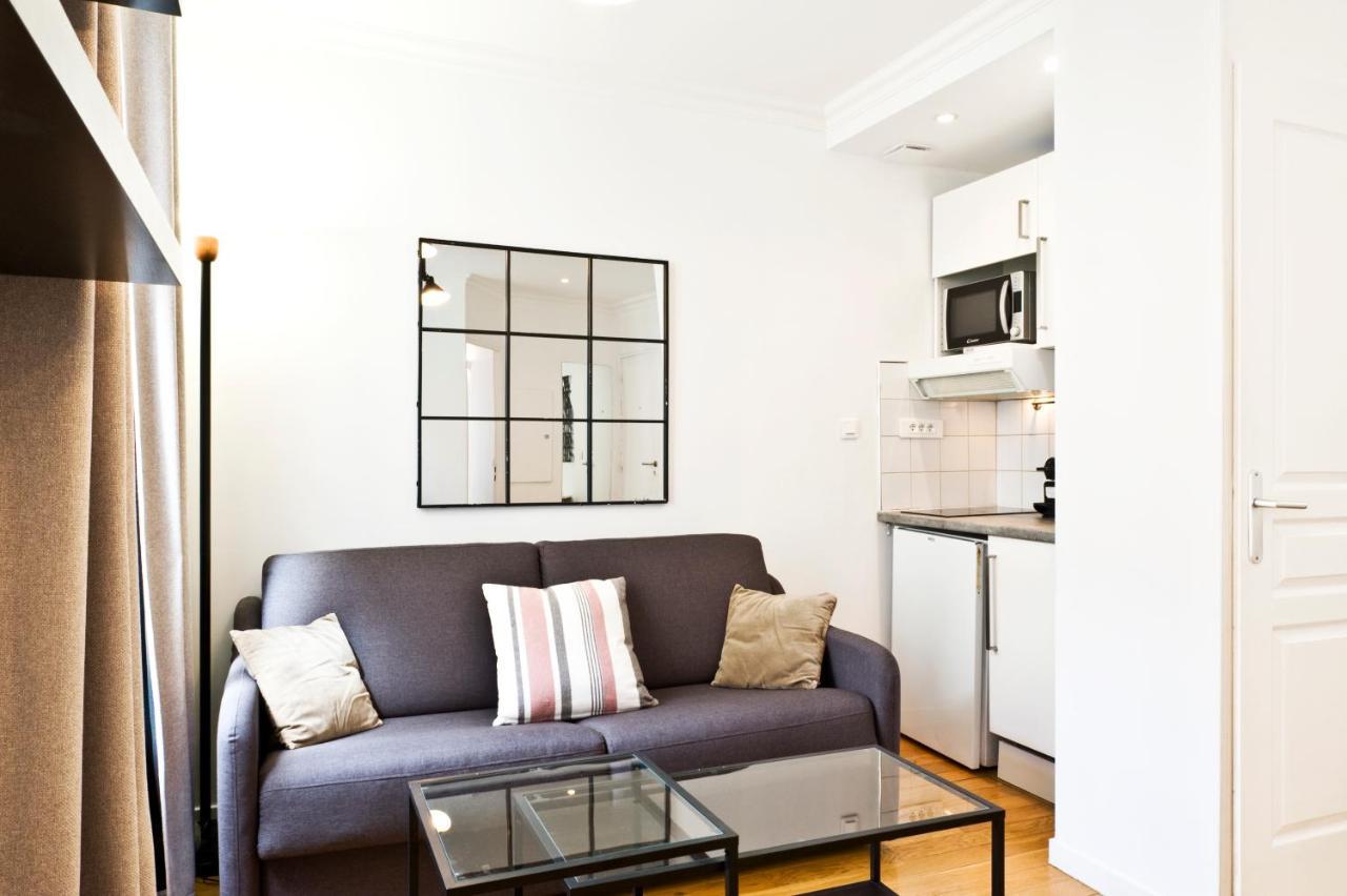 Pick A Flat'S Apartments In Batignolles - Rue Biot Paris Room photo