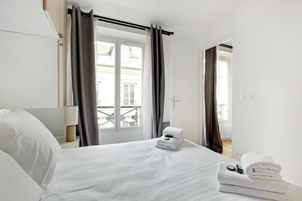 Pick A Flat'S Apartments In Batignolles - Rue Biot Paris Exterior photo