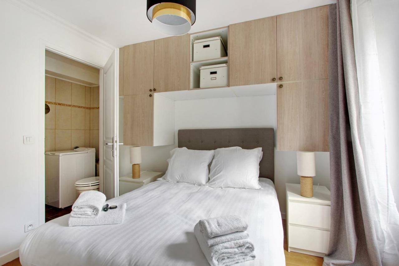 Pick A Flat'S Apartments In Batignolles - Rue Biot Paris Exterior photo